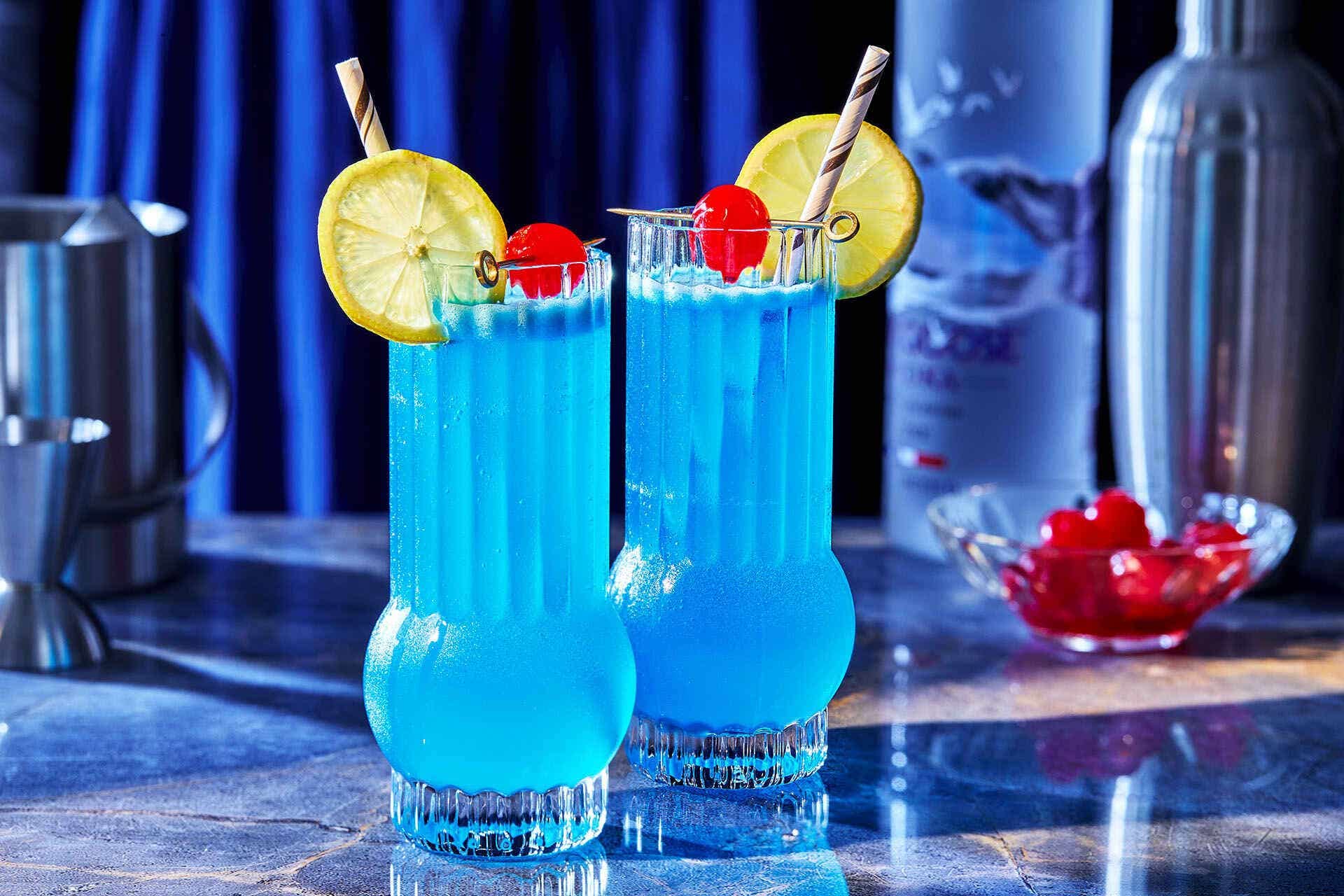 Blue Lagoon : plongée dans un cocktail emblématique et rafraîchissant